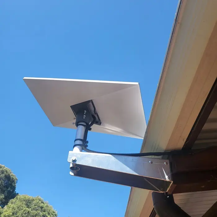 Install Starlink in Morley with roof mount and clean cable path